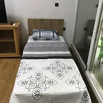 דירה Sweet Basement Suteren Parking 5 Euro סקופיה