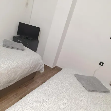 Apartament Sweet Basement Suteren Parking 5 Euro