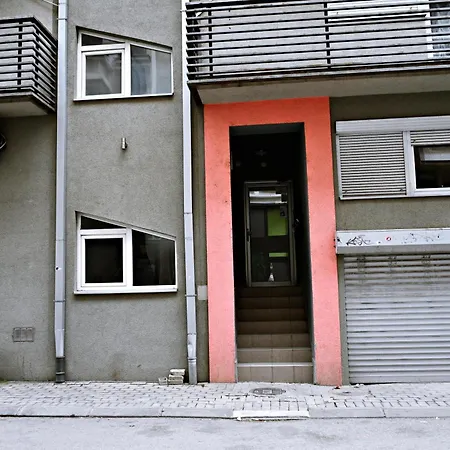 Apartament Sweet Basement Suteren Parking 5 Euro