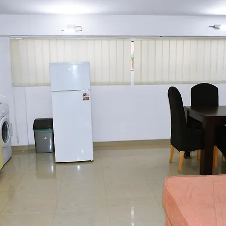 Sweet Basement Suteren Parking 5 Euro * Skopje