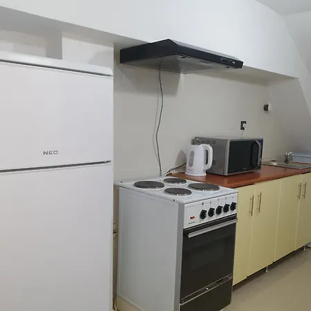 Sweet Basement Suteren Parking 5 Euro Skopie