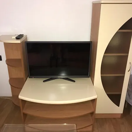 Apartament Sweet Basement Suteren Parking 5 Euro *