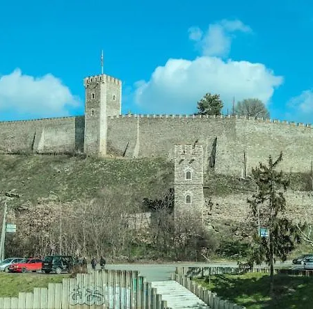 Sweet Basement Suteren Parking 5 Euro Apartament